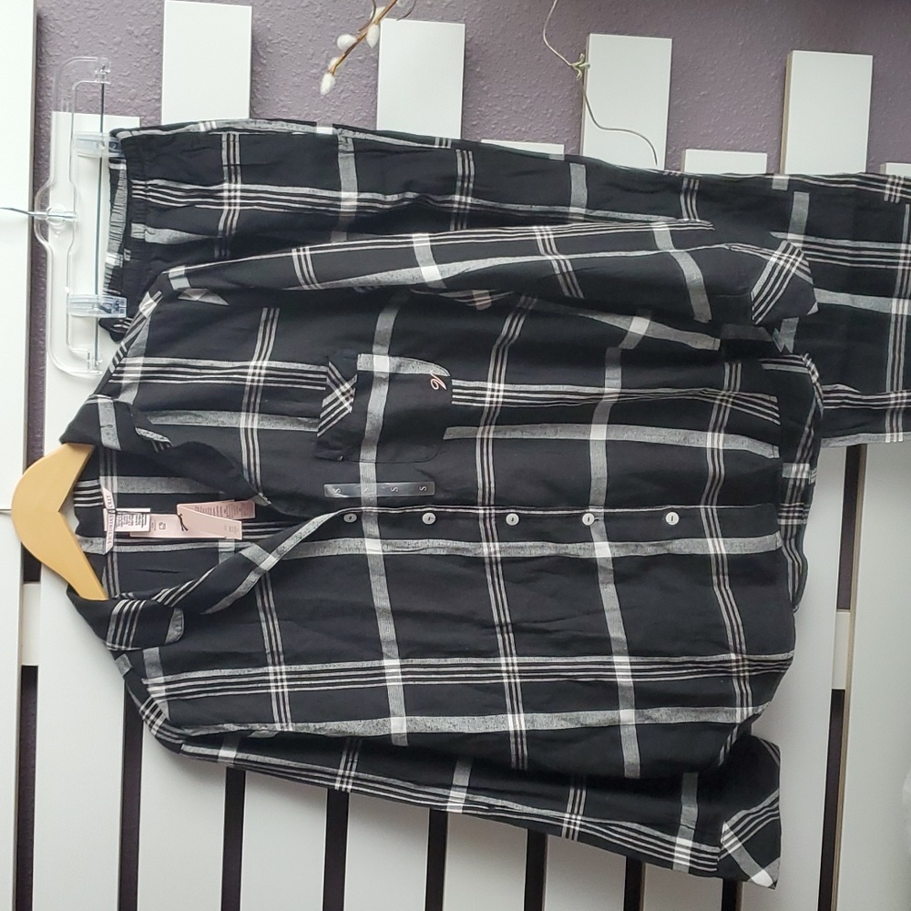 Victoria's Secret Long Sleeve Pajama Set Small